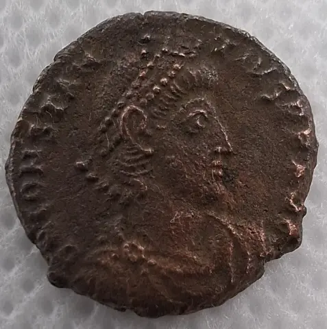 Anverso da moeda TH-N-0051 — Constâncio II