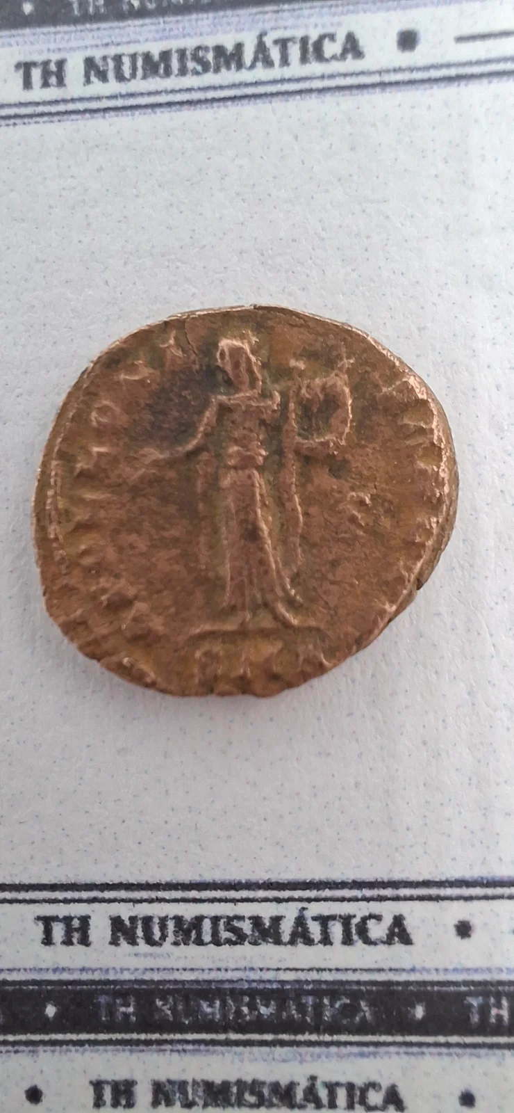 Reverso ampliado da moeda TH-N-0228 — Maximino II. Fração AE, emissão de perseguição