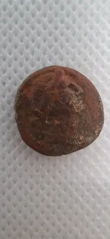 Anverso ampliado da moeda TH-N-0240 — Antioquia, Seleucis e Pieria. Emissão pseudoautônoma. AE15. Lira