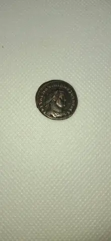 Complementar da moeda TH-N-0241 — Galério como César. Fração radiada. CONCORDIA MILITVM. Cízico, 295–299 d.C. RIC VI 19b