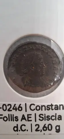 Anverso da moeda TH-N-0246 — Constante como César. Nummus AE15