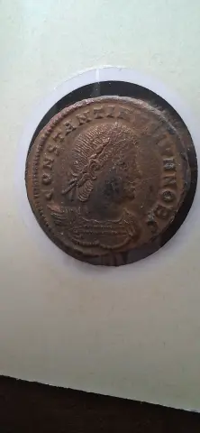 Anverso da moeda TH-N-0251 — Constantino II. Nummus AE17