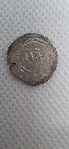 Reverso ampliado da moeda TH-N-0267 — Đurađ I Branković. Dinar de prata