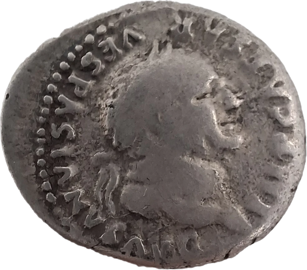 Anverso da moeda TH-N-0347 — Vespasiano. Denário de prata. Pax sentada. Roma, 75 d.C. RIC II.1² 772