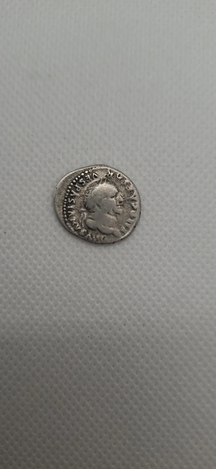 Complementar da moeda TH-N-0347 — Vespasiano. Denário de prata. Pax sentada. Roma, 75 d.C. RIC II.1² 772