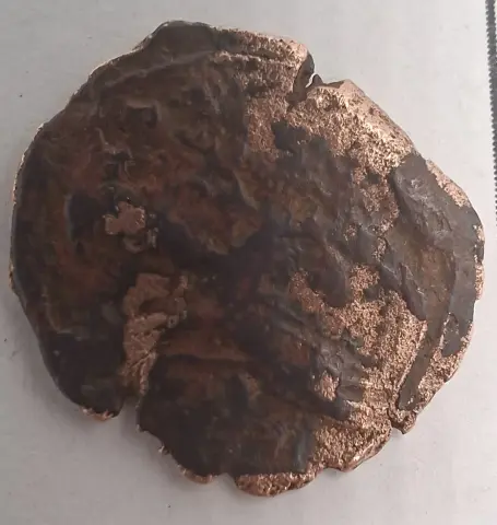 Reverso da moeda TH-N-0483 — Manuel I Comneno. Tetarteron AE com São Jorge. Império Bizantino, Século XII. 3,58 g. Atribuição provável